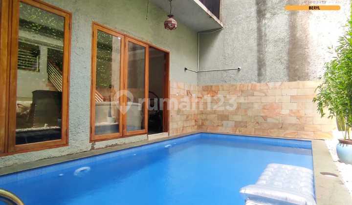 Dijual Cepat Rumah Cantik Fully Furnised Kolam Renang di Kebayoran Bintaro Jaya 1