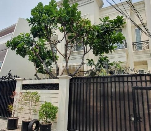 Dijual Rumah Jl Kebon Kacang Jakarta Pusat