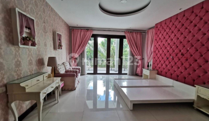 Rumah Graha Family Tropical Modern Furnish Siap huni 2