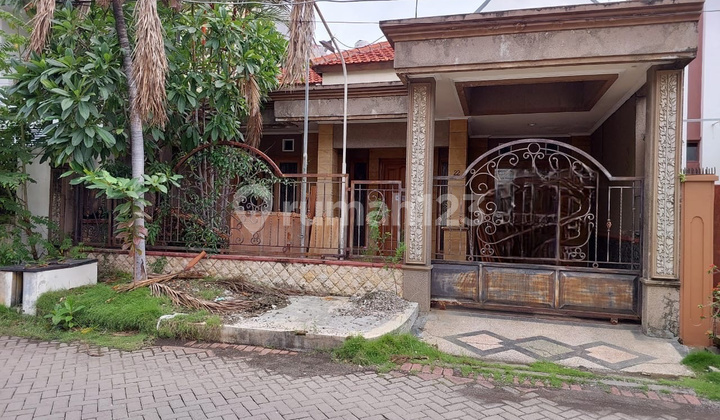 Rumah Manyar tirtoyoso row jalan 3 mobil Rumah Manyar tirtoyoso row jalan 3 mobil
