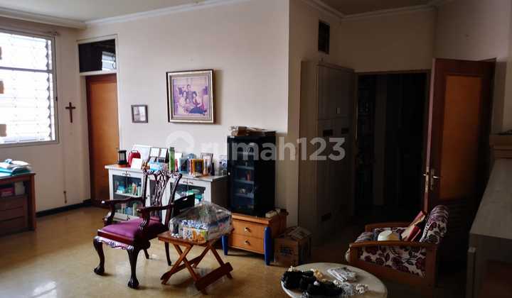 Cheap 2-Story Kendangsari House for Quick Sale Cheap 2-Story Kendangsari House for Quick Sale