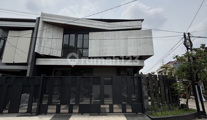 Minimalist Modern New Ready-to-Occupy Beautiful Manyar House Minimalist Modern New Ready-to-Occupy Beautiful Manyar House