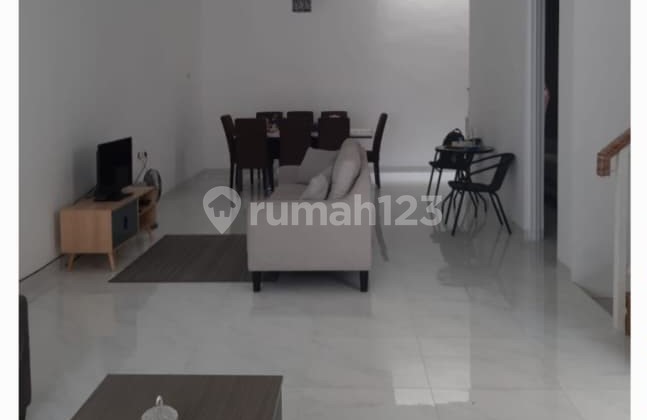 DIJUAL CEPAT Rumah di KAYU PUTIH dekat Pulomas Jakarta Timur 2