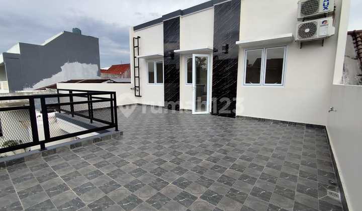 Regency Melati Mas B House for Sale, 2-Story House 2