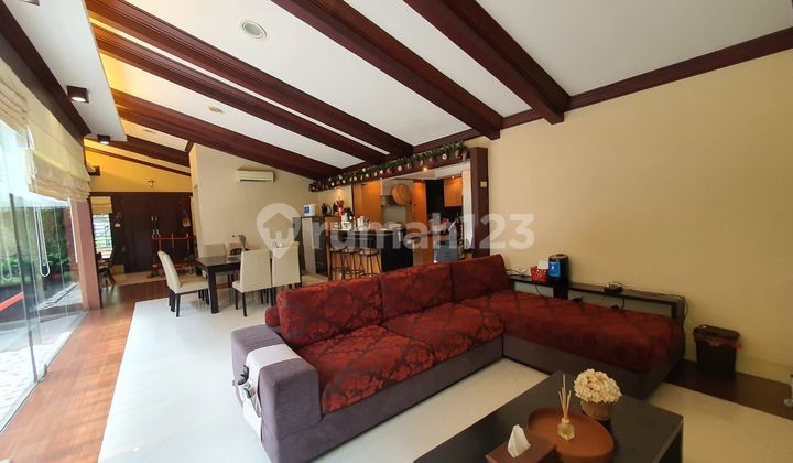 Dijual Cepat Rumah Hoek, Asri, Taman Luas, Aman & Nyaman Di Pulomas, Jakarta Timur Dijual Cepat Rumah Hoek, Asri, Taman Luas, Aman & Nyaman Di Pulomas, Jakarta Timur