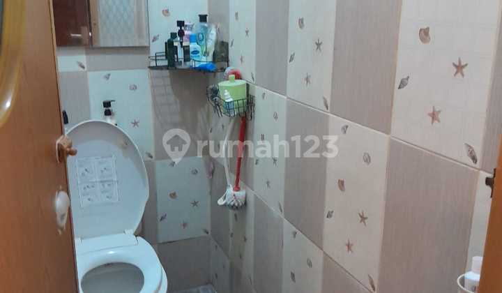Strategic House in Complex Near MRT Station at Lebak Bulus 2
