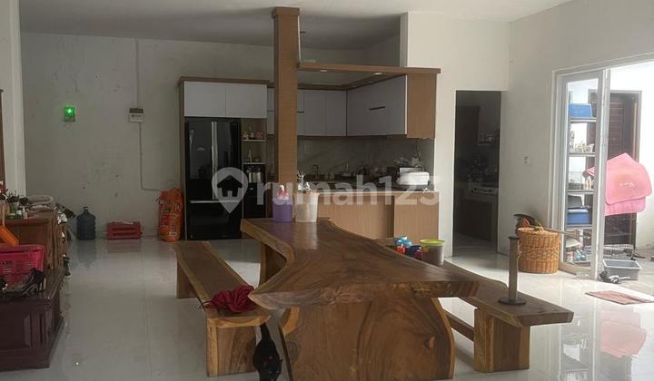 Rumah Modern Yg Nyaman Di Komplek Batununggal 1