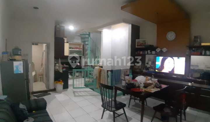 Dijual Ruko 2,5 Lantai di Mainroad Terusan Kopo
