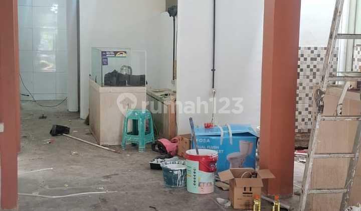 Disewakan Ruang Usaha Lokasi Strategis di Cihampelas Bandung