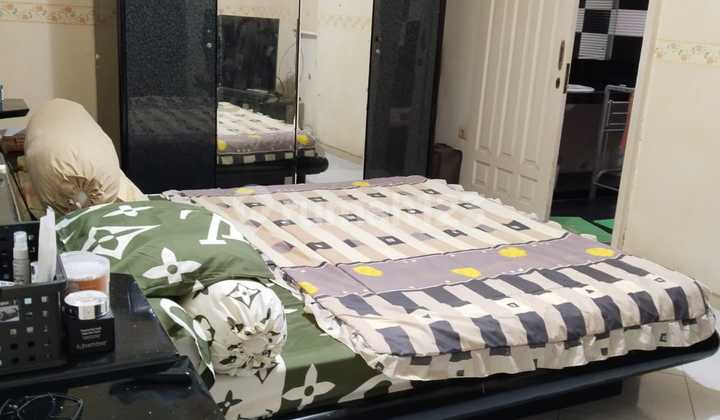 For Sale House in Petojo Utara, Central Jakarta 2