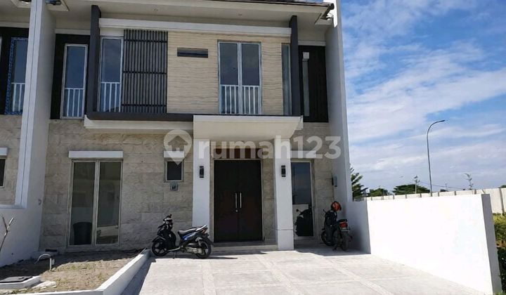 For Sale Greenland Residence House Menganti Gresik