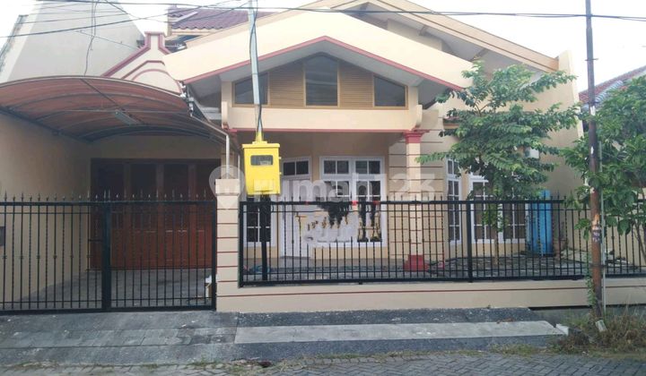 Disewakan Rumah Satelit Indah Surabaya 