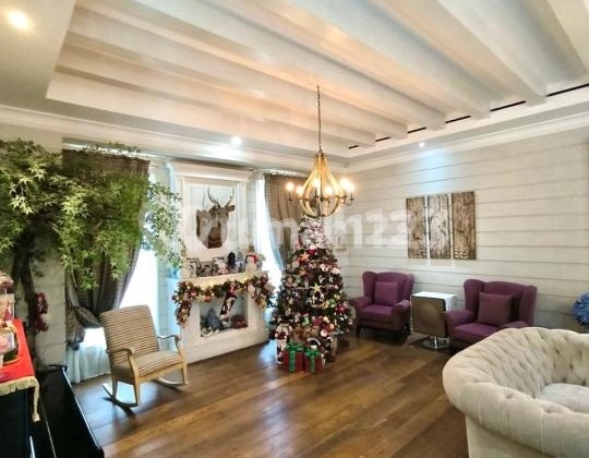 FOR SALE LUXURY HOUSE IN JOHAR GOLF PIK1 AREA 578m2 SEMI FURNISHED NICE