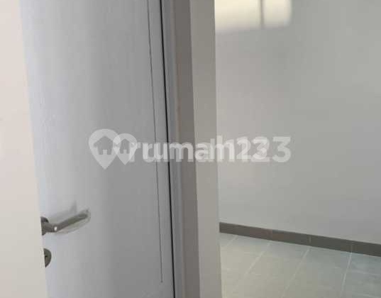 DISEWAKAN RUMAH CLUSTER PIANO GOLD ISLAND PIK 2 UKURAN 6X12,5 2