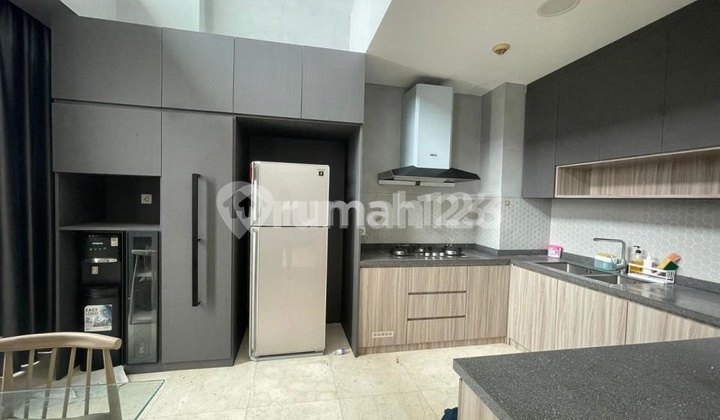 DISEWAKAN APARTEMEN SATU8 RESIDENCES DI KEBON JERUK 3BR FURNISH 2
