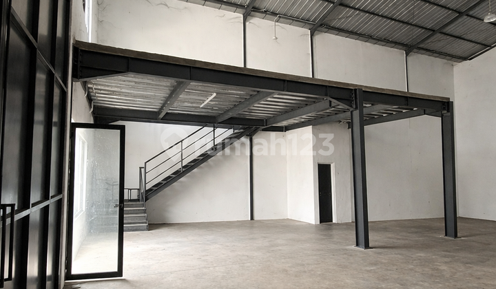 Gudang The Aiport City Tangerang 300M2 Ada Mezzanine dan Office Siap Pakai