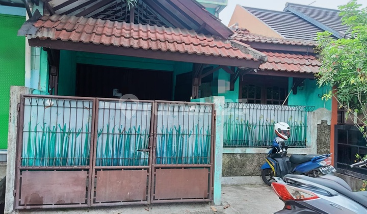 Rumah 2 Lantai Di Villa Regensi 2 - Tangerang di Pasar Kemis Rumah Rumah 2 Lantai Di Villa Regensi 2 - Tangerang di Pasar Kemis Rumah