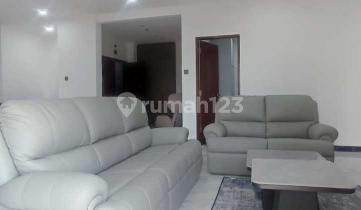 For Rent: Fully Furnished Golf Condominium Penthouse in Karawaci 2