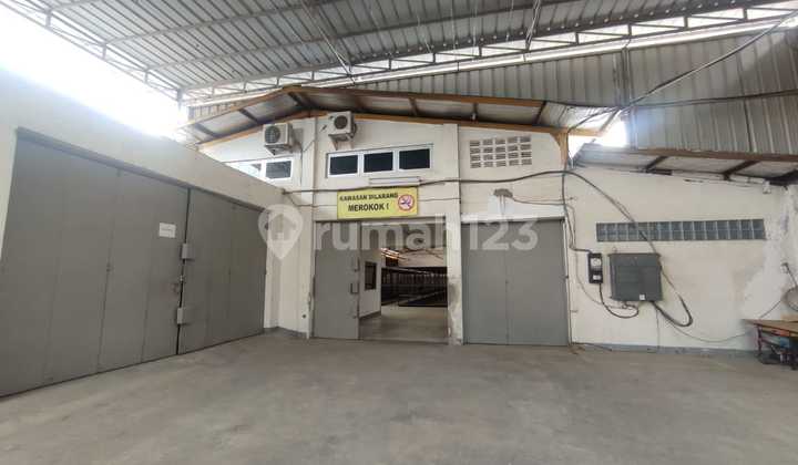 Container Access Warehouse Plot Taman Kopo Indah