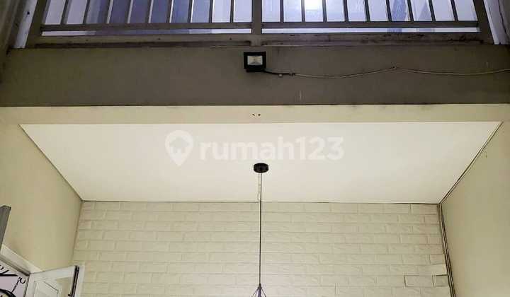 2-Story House For Sale Quick Negotiable 2