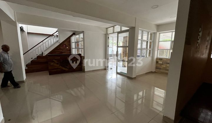 Ruang Usaha 2 Lantai Sayap Riau Ruang Usaha 2 Lantai Sayap Riau