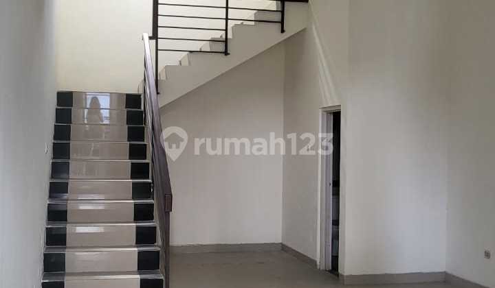 Ruko 3.5 Lantai Setrasari 