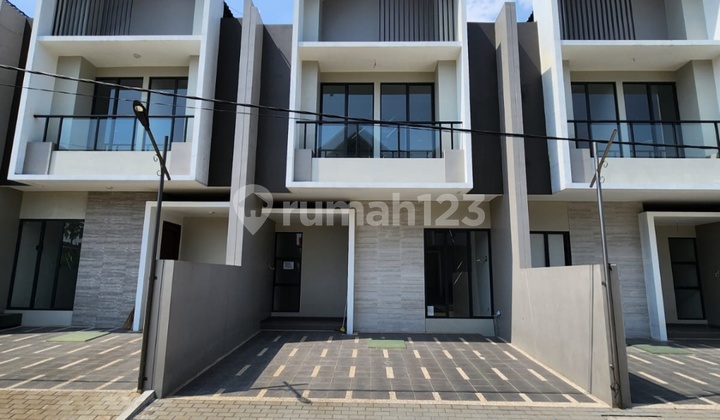 Rumah Baru 2 Lantai Batununggal Indah Rumah Baru 2 Lantai Batununggal Indah