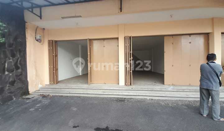 For Rent 2-Story Shop House Ready to Use on Main Road of Subang City 2