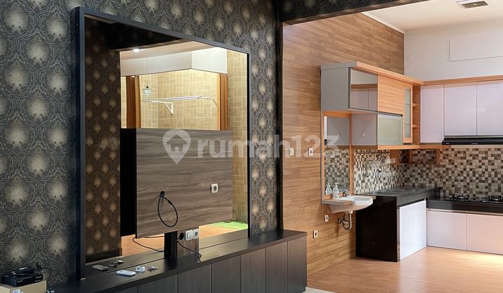 Rumah Nyaman Semi Furnished Taman Kopo Indah