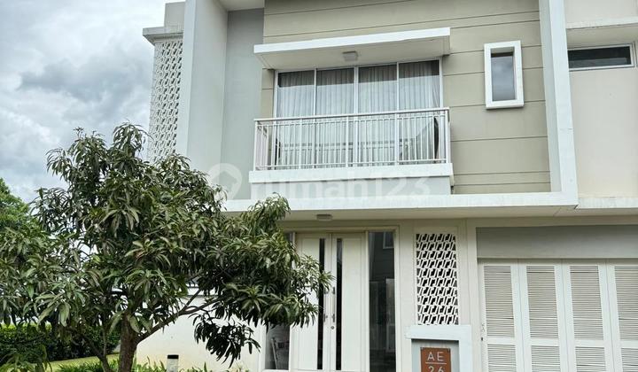 Rumah 2 Lantai Summarecon Amanda Hoek Bandung