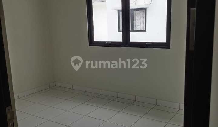 Rumah 2 Lantai Cluster Dayana Summarecon Bandung 2