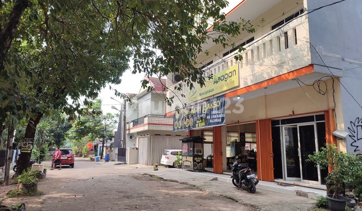 Rumah 3 Lantai Strategis Di Komplek Cikarang Barat 2