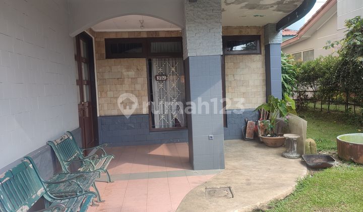 Rumah nyaman dengan lokasi strategis di villa kota bunga 2