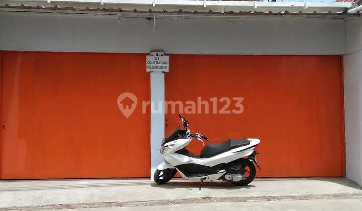 For Sale: Kopo Cibolerang Bandung Shop House, Suitable for Business