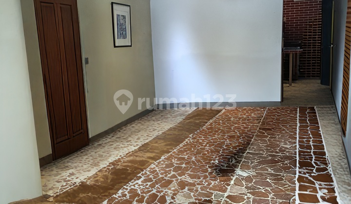 Dekat Akses Tol, Rumah, 2 Lantai, Dekat Akses MRT, Bebas Banjir 2