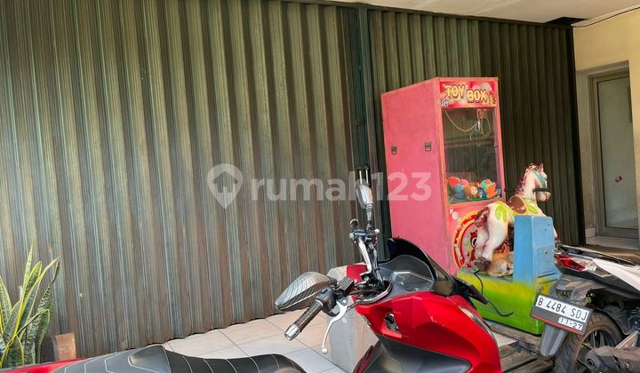 Rumah, 2 Lantai, SHM, Cocok untuk Usaha Minimarket dan Kost 2