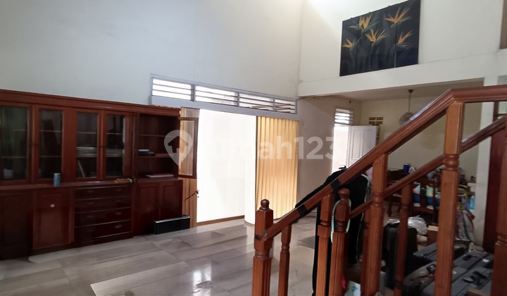 Rumah, 2 Lantai, Hook, Bebas Banjir, Kebayoran Lama, Jakarta