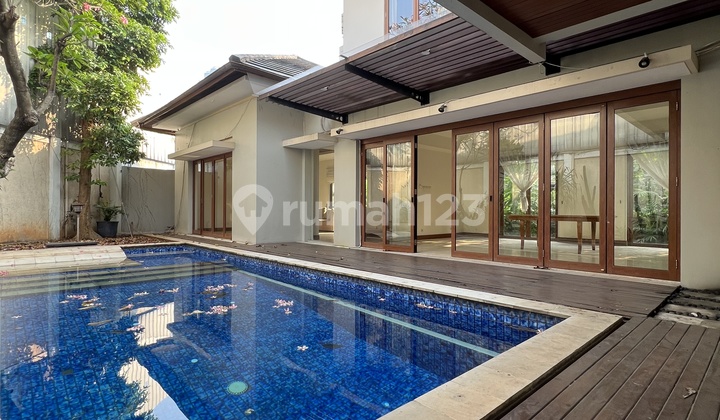 Dijual Rumah Mewah 2 Lantai Di Kemang Plus Swimming Pool Harga Murah Banget Dari 15 M Sekarang 11.5 M 