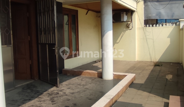 Rumah 2,5 Lantai Luas 16x12,5 Masuk Komplek Jelambar 2