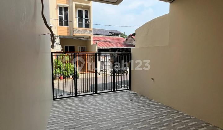 Rumah Brand New 3 Lantai Uk 5x14 Greenville Jakbar 2