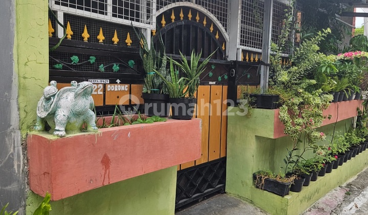 Rumah Cantik di Mojosongo di Jl. Lampo Batang Timur Iii Rumah Cantik di Mojosongo di Jl. Lampo Batang Timur Iii