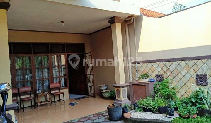 Rumah 2 Lantai di Prawit Nusukan Solo Jawa Tengah