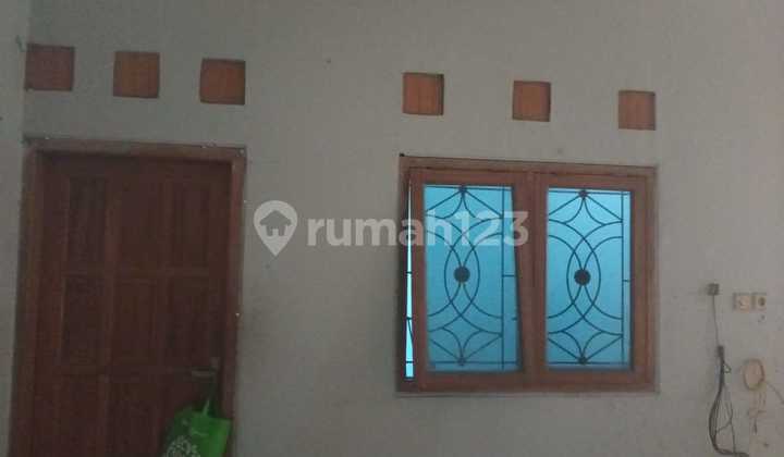 Shop House for Sale on Jl. Solo-Purwodadi-Gondangrejo Karanganyar 2