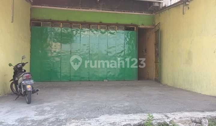 Ruko di Jual Jl. Solo-Purwodadi-Gondangrejo Karanganyar Ruko di Jual Jl. Solo-Purwodadi-Gondangrejo Karanganyar