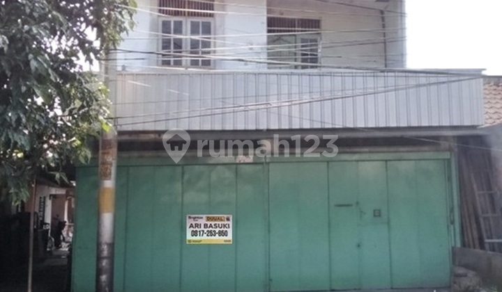 Ruko 2 Lantai di Jl. Letjend Sutoyo Mojosongo Solo