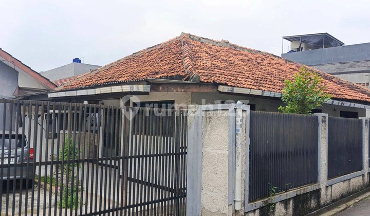 For Sale: Full Rental Unit + Parking Lot in Kebon Jeruk, West Jakarta 2