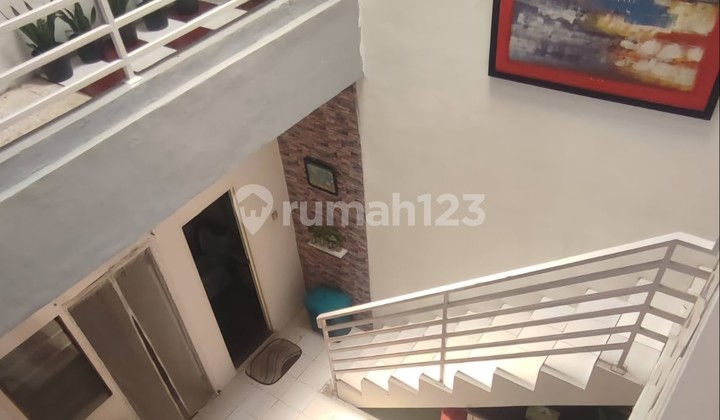 Rumah Cantik Elegan di Rawamangun Jaktim 2