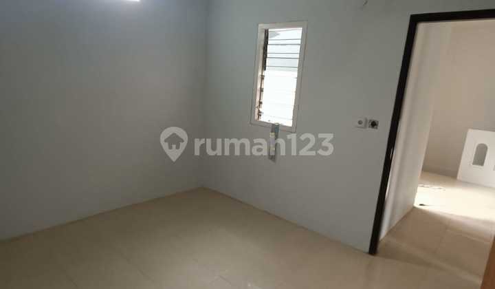 Dijual cepat Rumah di dalam kompek meruya Joglo Jakbar 2