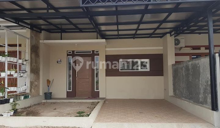 Di Sewakan Rumah Di Grandview 1 Pinus Regency Cinambo Soekarno Hatta Bandung