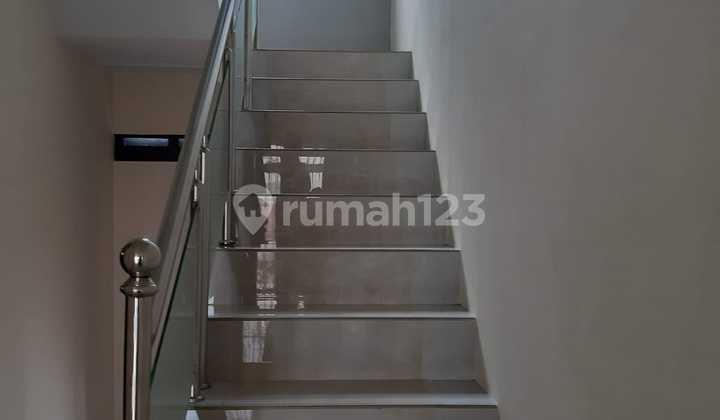 Shop House for Sale in Cimahi City. 2